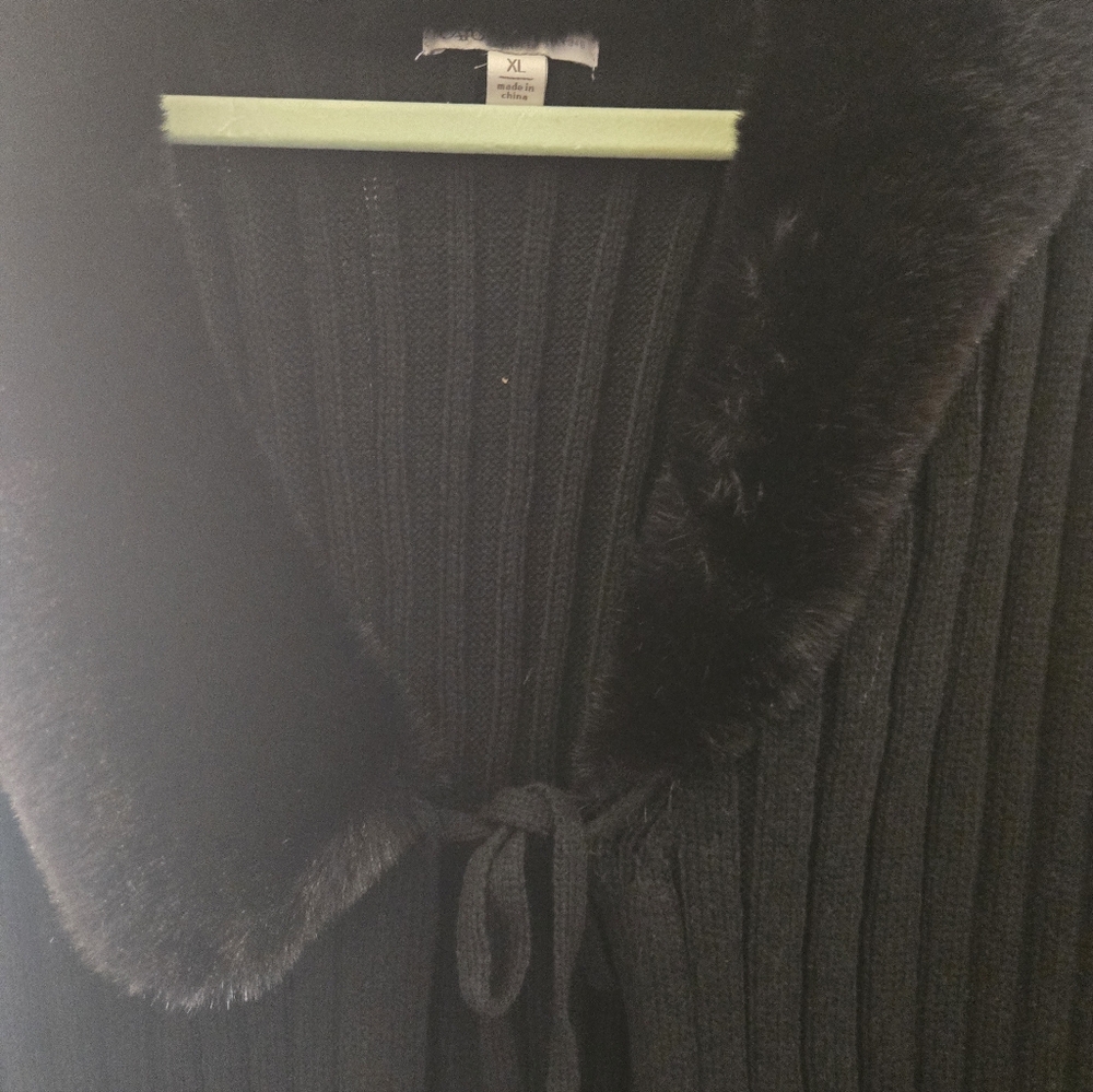 Faux Fur Trimmed Women's Sweater - Picture 6 of 14
